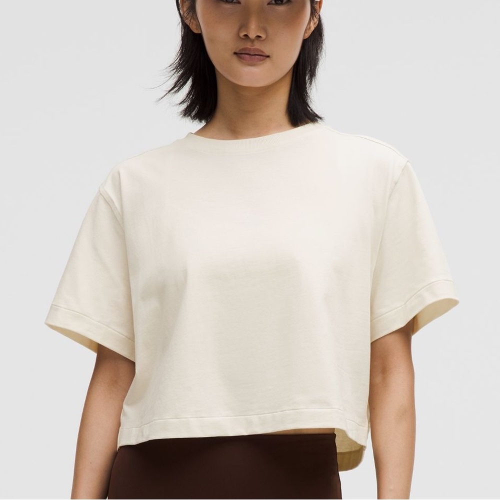 NWOT lululemon All Yours Organic Cotton Cropped T-Shirt (Light Ivory)